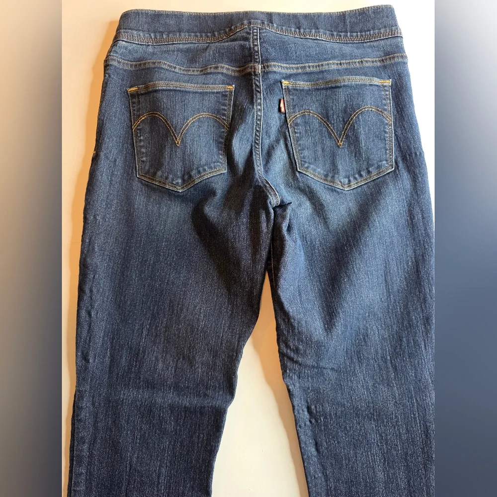 Levi's Pull-On Skinny Jeans Size 10 Blue Comfy Stretch Cute Bx-3167